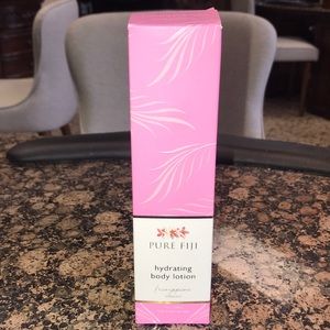 Pure Fiji hydrating body lotion frangipani